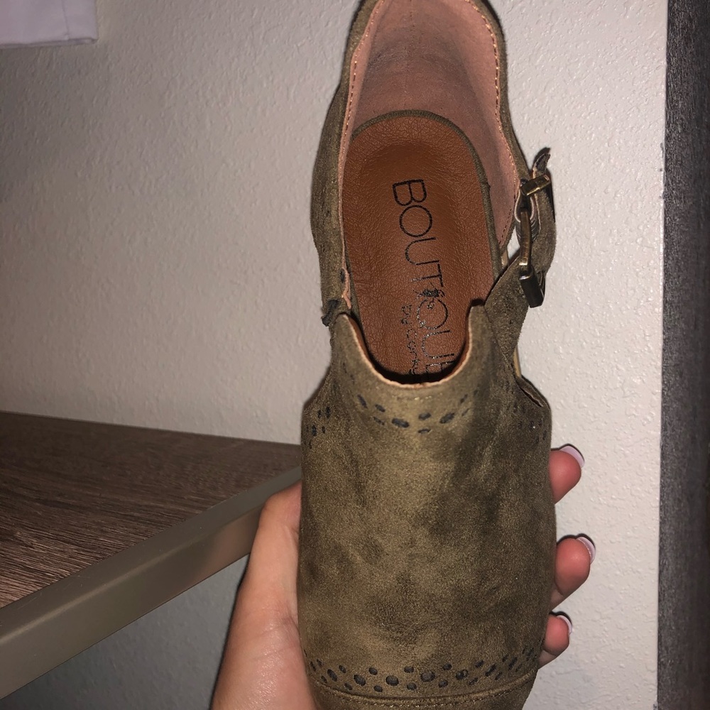Booties - Picture 2 of 4